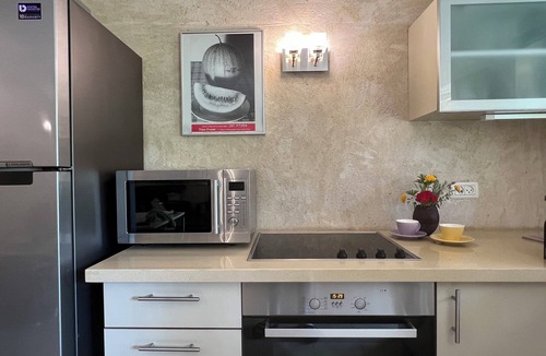 Zikhron Ya'aqov Cottage | Mediterranean stone cottage in the heart of the Zichron Moshava