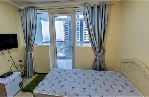 Al Sufouh 2 House | Medium Size Room In Dubai Marina For One Man 4202.5