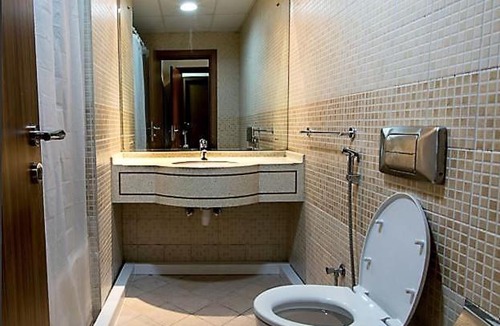 Al Sufouh 2 House | Medium Size Room In Dubai Marina For One Man 4202.5