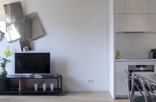 Tel Aviv City Center Apartment | Melchett Plume - Two Bedroom Apartment, Sleeps 4