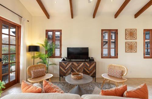Las Catalinas Apartment | Mercado 26- Ocean View Condo At Las Catalinas