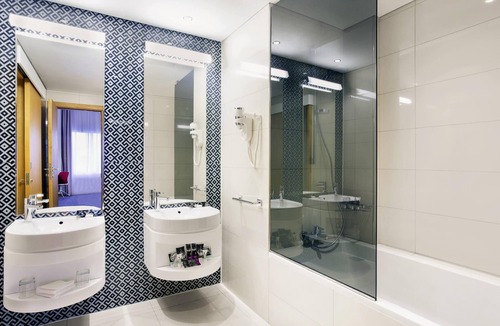 Sohar Hotel | Mercure Sohar