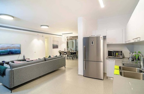 Tiberias Apartment | Michelangelo Garden Apartment with Private Pool
