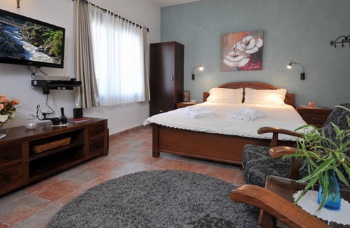Rosh Pinna Bed & Breakfast | Miki's Rosh Pina