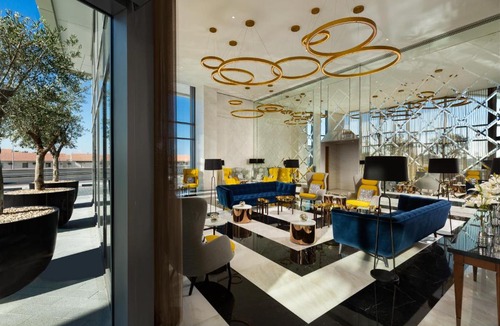 Business Bay Apartment | Millennium Atria Business Bay