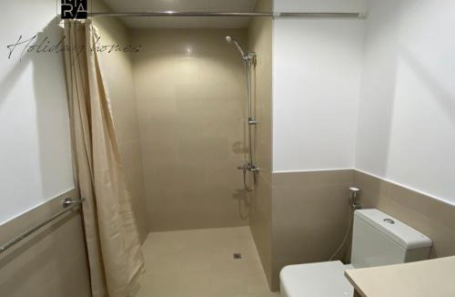 Dubai Apartment | Mira Holiday Homes - Serviced Studio in Una Apartment