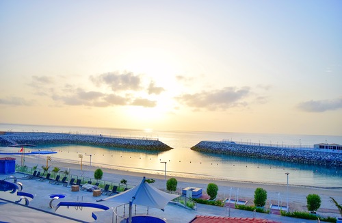 Al Kubus Hotel | Mirage Bab Al Bahr Beach resort