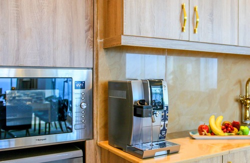 Al Kubus Hotel | Mirage Bab Al Bahr Hotel