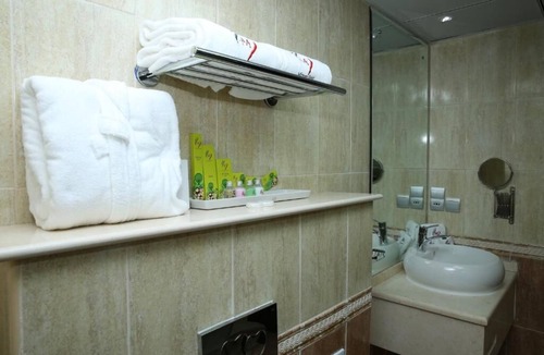 Dadna Hotel | Mirage Hotel Al Aqah