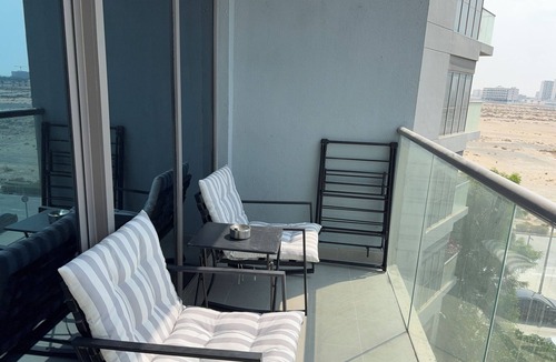 Dubai Apartment | Modern 1-bedroom apartment with fitness room, swimming and Sauna