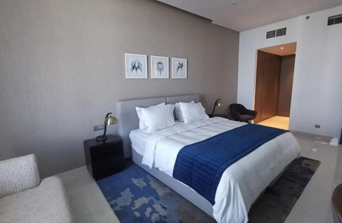 Downtown Dubai Apartment | Modern 1 Bedroom Apartment, Business Bay Dubai