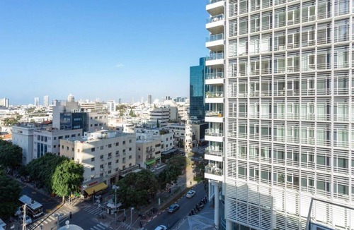 Tel Aviv Apartment | Modern 2BR Apartment in Rothschild Boulevard by HolyGuest