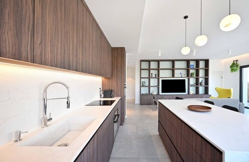 Old North Apartment | Modern 3BR in the Old North with Balcony and Mamad by HolyGuest