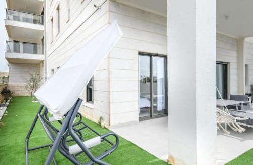 Nahariya Apartment | Modern 4BR Garden Apartment with Private Balcony