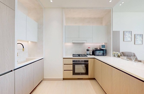 Jumeirah Village Circle Apartment | Modern 1 Bed l Private Pool l Community Views