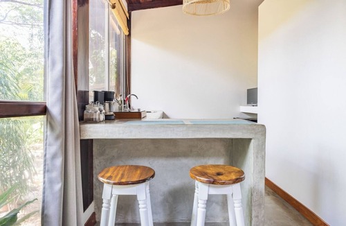 Playa Grande Apartment | Modern and spacious King studio w/AC, kitchen, pool