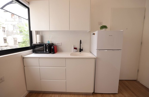 Tel Aviv City Center Apartment | Modern apt in central TLV, near Rothschild Blv & just a short walk to the beach.