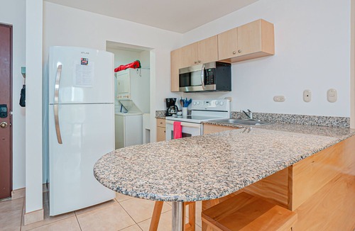 Villarreal Condo | Modern condo near beaches with mountain views, balcony, W/D, AC