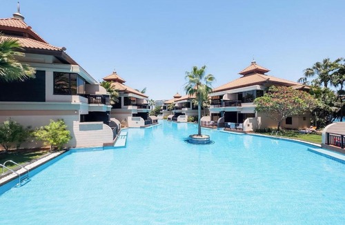 Jumeirah Beach Residence Apartment | Modern Design 1 Bedroom Apartment, Pool Access