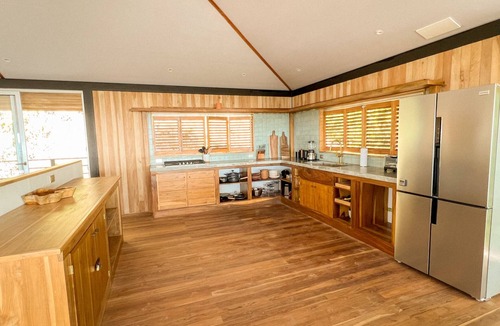 Mal Pais House | Modern Jungle Treehouse with Ocean Views and short walk to the Mal Pais Beaches.