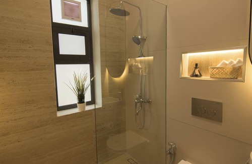 Seeb Apartment | Modern Luxurious 1BR, Penthouse BLISS