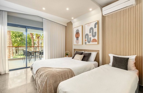 Eilat Apartment | Modern Poolside Studio at Royal Park Resort