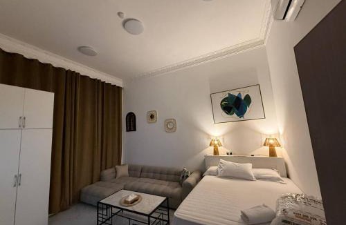 Al Ain Apartment | Moonlight studio jimi