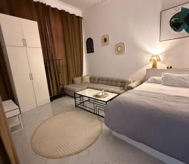Al Ain Apartment | Moonlight studio jimi