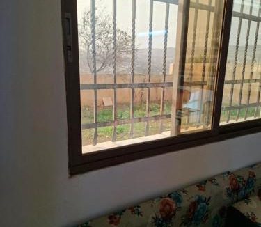 Jerash Apartment | Mountain Pad Overlooking Jerash - HQ Budget stay