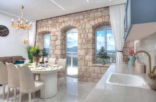 Safed Old City Apartment | Mountain Top Views -203- נופי פסגות