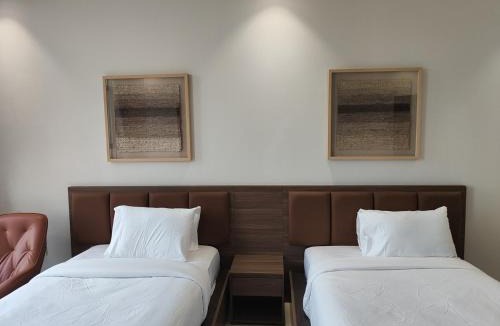 Al Khuwair Apartment | Muscat City Stay - 2BR Apt 308 near Grand & Avenue Mall