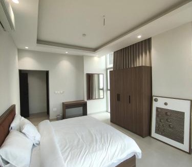 Al Khuwair Apartment | Muscat City Stay - 2BR Apt 308 near Grand & Avenue Mall