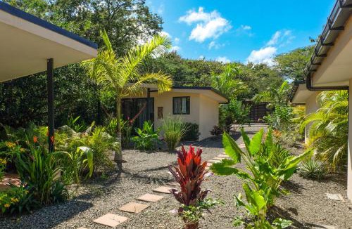 Paraiso Apartment | MY - Cosy Lodges