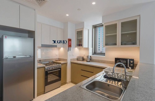 Al Sufouh 2 Apartment | MyDuomo: 2BR Creekside Apt with pool & community views
