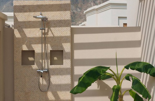 Al Aqah Hotel | Naama Beach Villas & Spa