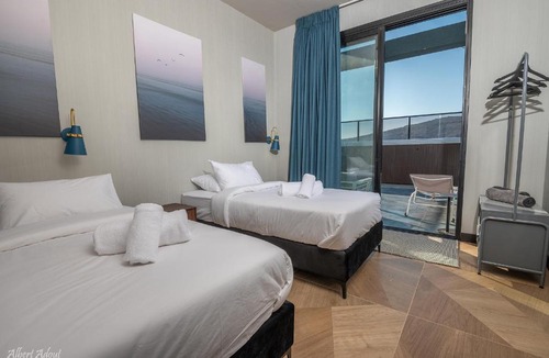 Elqosh Cabin | Naomi Boutique Suites