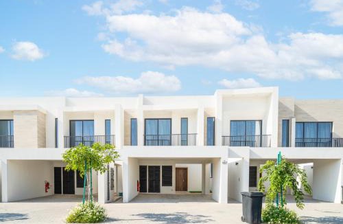 Mina Al Arab Villa | Nasma Luxury Stays - Stylish coastal Villa near beach