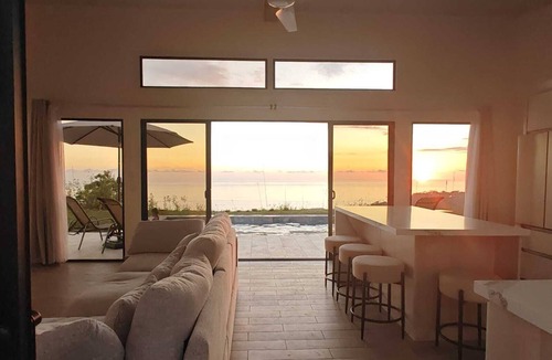 Savegre Villa | New 2 bedroom Oceanview luxury Villa with private pool +360 degree views