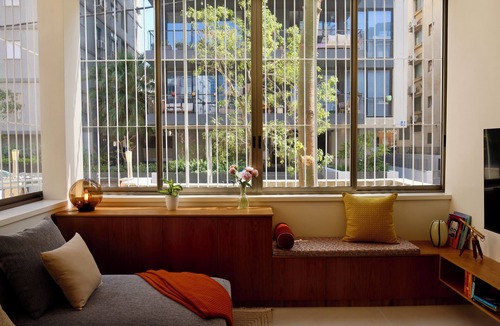 Kerem HaTeimanim Apartment | New Apartment 2 Minutes from the Beach Chic & Cozy Brand new complete renovation
