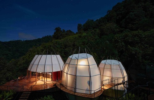 Dominical Cabin | NEW CoCo cabin 2, exclusive retreat at Art Villas