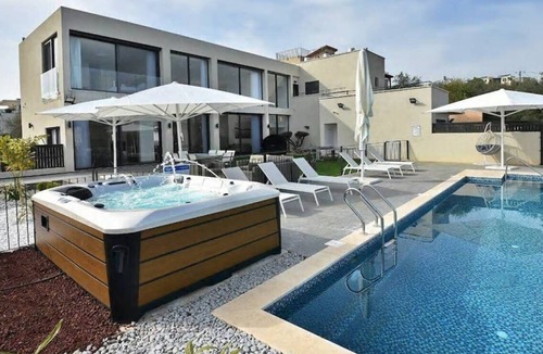 Migdal Villa | New exclusive villa with private pool