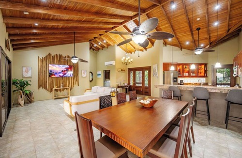 Playa Hermosa House | New Listing! Villa Hermosa Point 4 BR Villa - Private Pool & Panoramic Oceanviews - Pet Friendly - 12 Guests