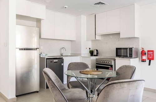 Umm Suqeim 3 Apartment | NEW: Luxury Dubai Apartment | Burj Al Arab View