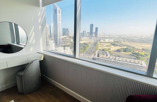 DIFC Apartment | New Luxury spacious 1BR at Sky Gardens 4 pers DIFC Dubai
