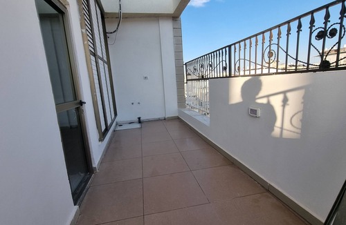 Bene Beraq Apartment | New Stylish Apartment with Balcony & Parking Close to Tel Aviv
