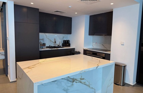 Rumailah Apartment | Newly Renovated Luxury 2BR Apartment Full Sea View