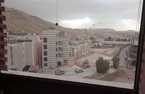 Wadi Musa Cabin | next to petra gate