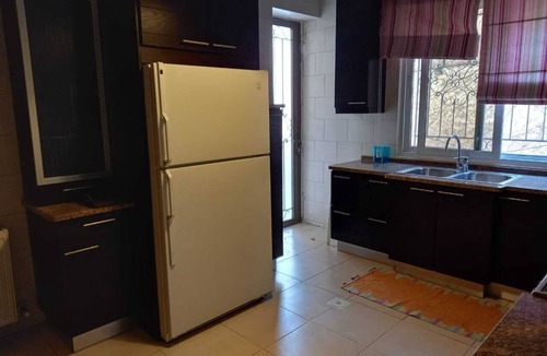 Ash Shumaysani Apartment | Nice 3-bedroom apartment with AC in charming Amman