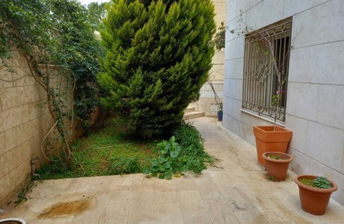 Ash Shumaysani Apartment | Nice 3-bedroom apartment with AC in charming Amman