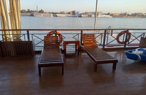 Al Karnak Boat Rental | Nile Dahabiya Sailing boat 3 nights from Aswan to Luxor
